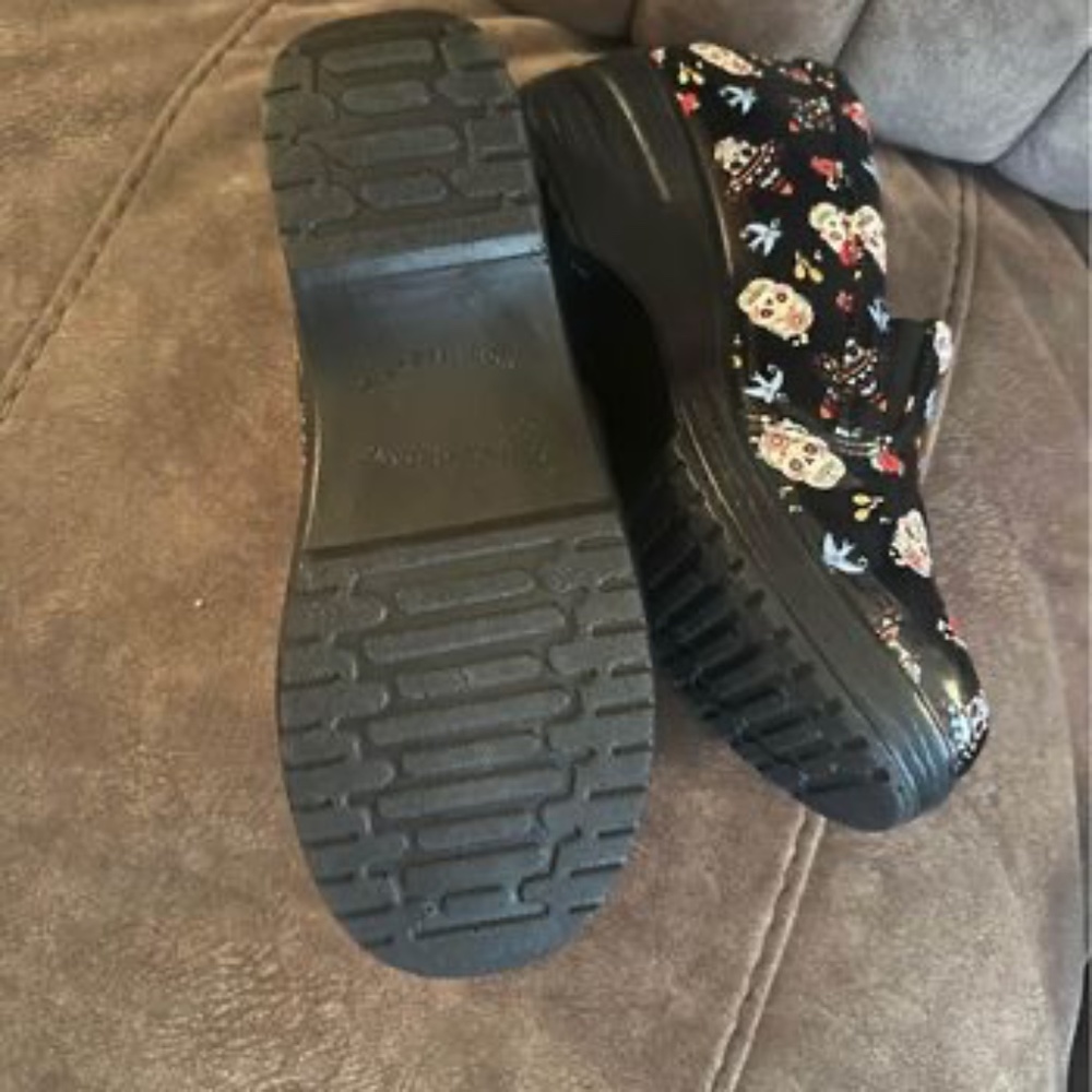 Easy Works Shoes